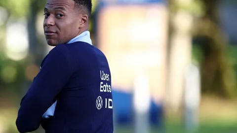 切尔西客场与水晶宫战成平局，四轮赛事颗粒无收